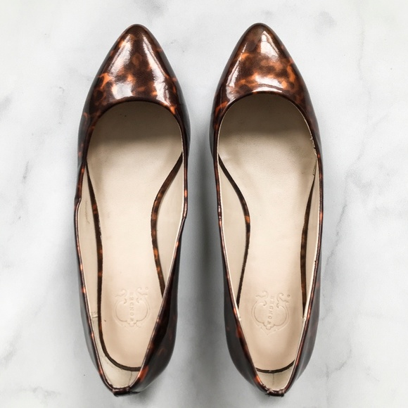 C. Wonder Tortoise Patent Leather Pointed Toe Flat - Picture 4 of 8
